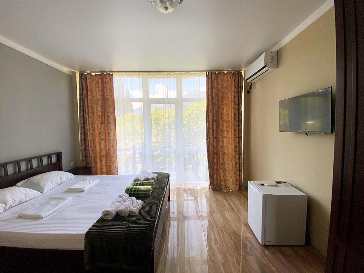 Hotel Golden Gagra Kültér fotó